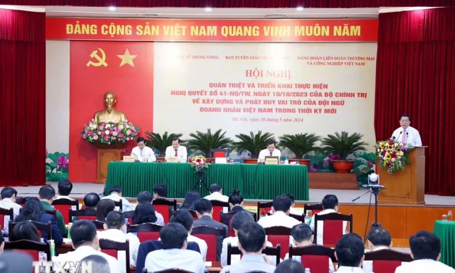 Phát huy vai trò của đội ngũ doanh nhân Việt Nam trong thời kỳ mới