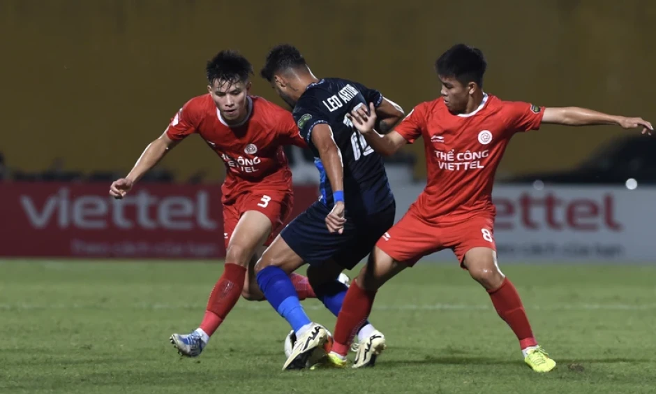 Vòng 18 Giải bóng đá Night Wolf V.League 1-2023/2024: Bốn đội chủ nhà giữ lại 1 điểm quý giá