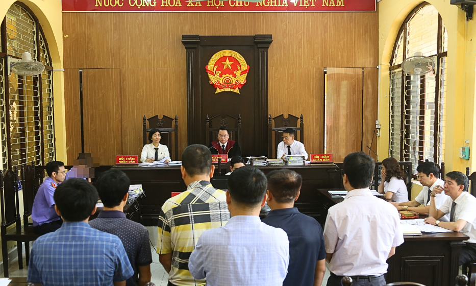 Xét xử 6 bị cáo liên quan đến vi phạm xảy ra tại công trình cải tạo, sửa chữa đập Rọ Soong, huyện Cao Lộc
