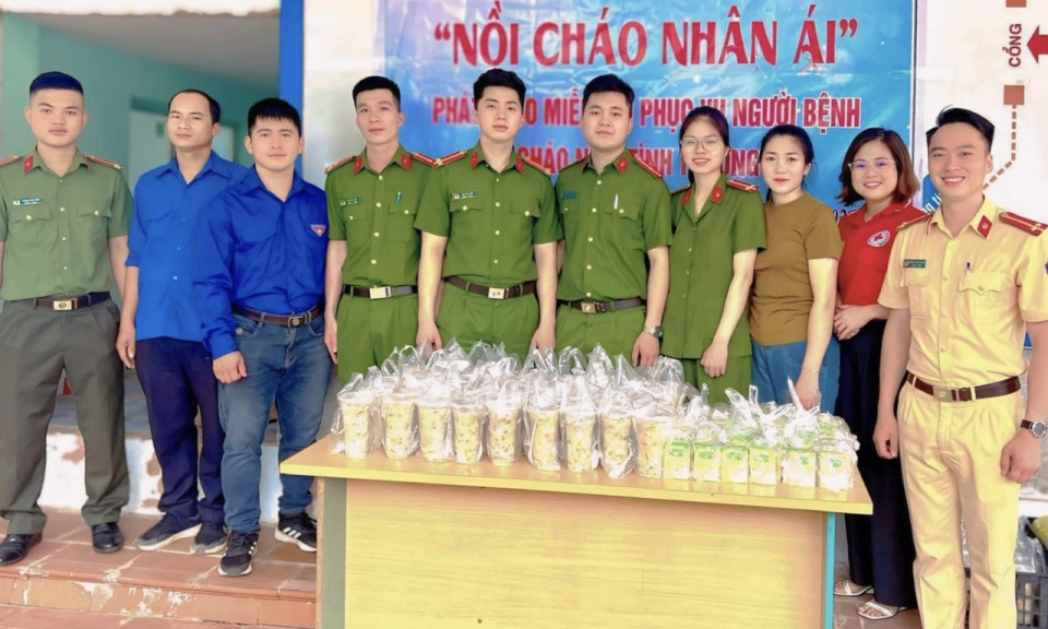 Triển khai mô hình Nồi cháo nhân ái tại Trung tâm Y tế huyện Đình Lập