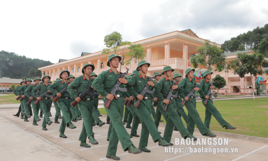 Môi trường quân đội giúp các tân binh rèn luyện và trưởng thành