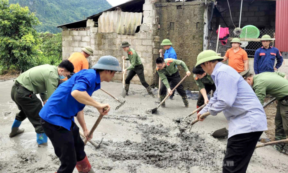 Ra quân hưởng ứng Chiến dịch Thanh niên tình nguyện và Chiến dịch Hành quân xanh năm 2024