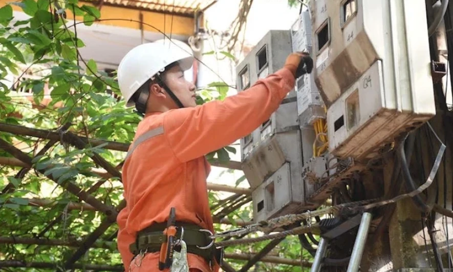 Bảo đảm vận hành, cung ứng điện an toàn, ổn định