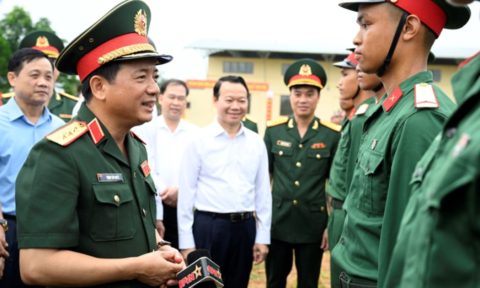 hoạt động công tác Đảng, công tác chính trị đáp ứng yêu cầu xây dựng Quân đội tinh nhuệ về chính trị trong