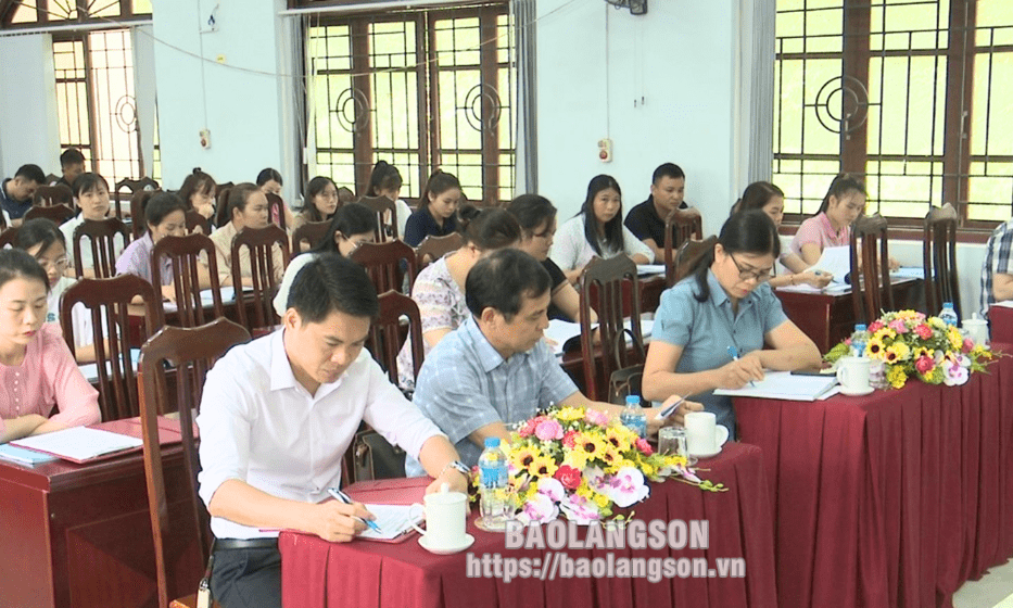 Quan tâm nâng tỷ lệ đảng viên trong đội ngũ tham gia công việc tại thôn, tổ dân phố