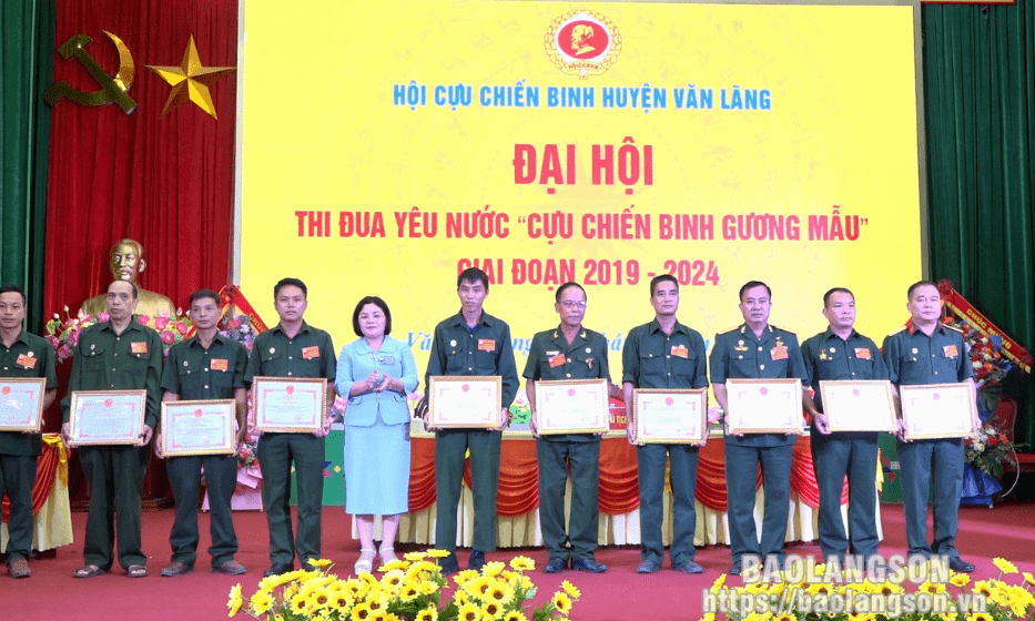 Đại hội thi đua yêu nước “Cựu chiến binh gương mẫu” giai đoạn 2019-2024 huyện Văn Lãng