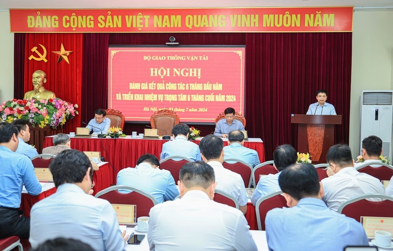 Toàn cảnh hội nghị của Bộ GTVT sáng nay - Ảnh: Tạ Hải.