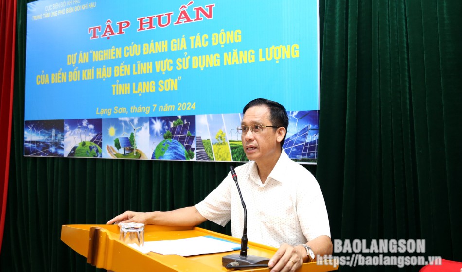 Lãnh đạo Sở Công Thương phát biểu tại lớp tập huấn 