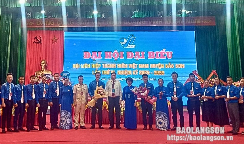 Ủy ban Hội LHTN Việt Nam huyện Bắc Sơn khóa VI, nhiệm kỳ 2024 – 2029 ra mắt tại đại hội