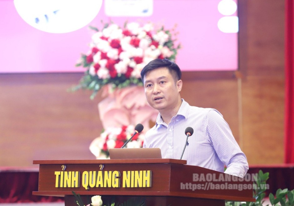 Nhà báo Nguyễn Hoàng Nhật, Phó Tổng Biên tập Báo điện tử VietNamPlus chia sẻ những cơ hội, thách thức và giải pháp chuyển đổi số trong lĩnh vực báo chí