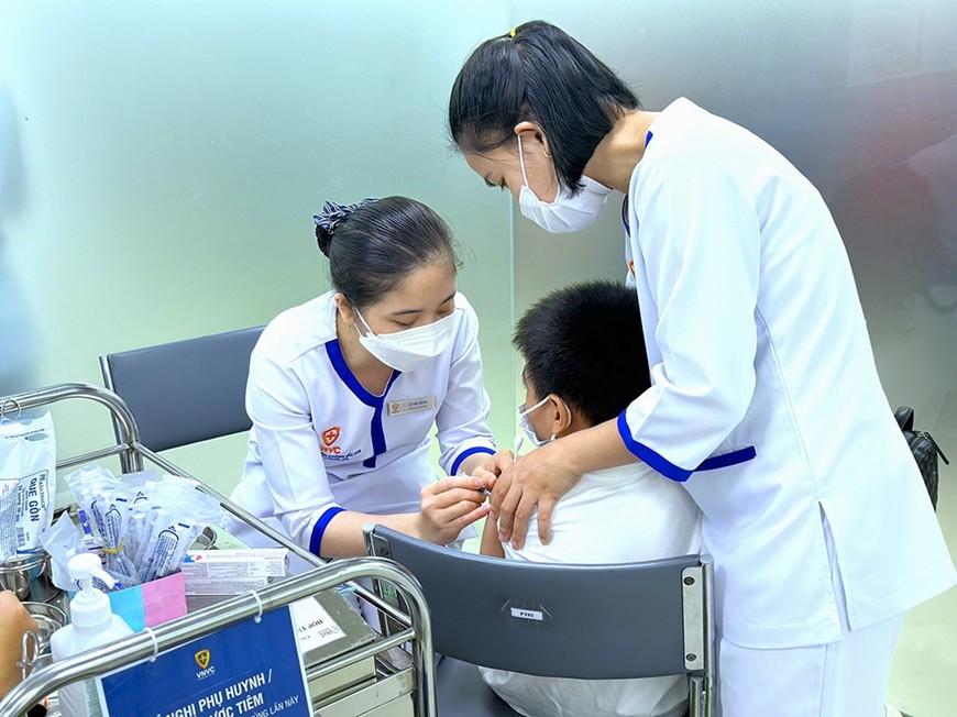 Tiêm vaccine là biện pháp tốt nhất để phòng bệnh bạch hầu.