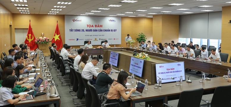 Toàn cảnh buổi toạ đàm - Ảnh: VGP/HM