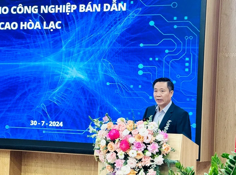 Ông Trần Đắc Trung, Phó Trưởng Ban Quản lý Khu Công nghệ cao Hòa Lạc phát biểu tại sự kiện.