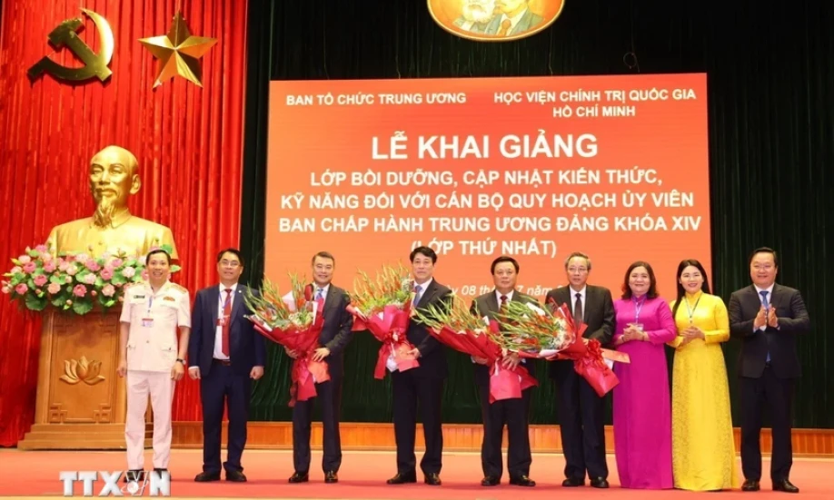 Khai giảng Lớp bồi dưỡng cán bộ quy hoạch Ủy viên Ban Chấp hành TW Đảng khóa XIV