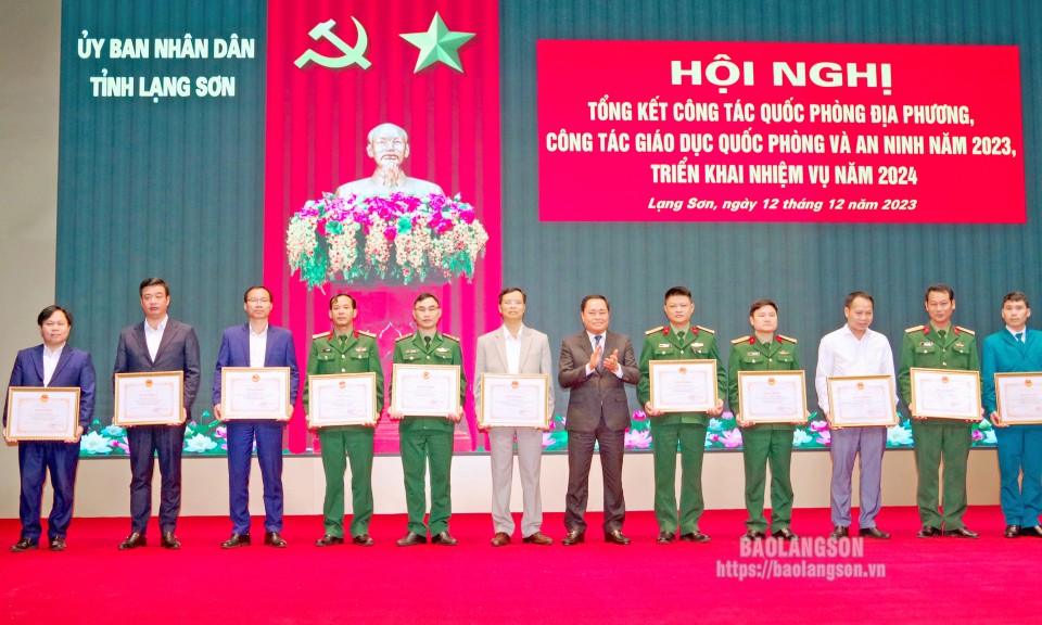 Phát huy hiệu quả phong trào thi đua quyết thắng trong thực hiện công tác quốc phòng địa phương