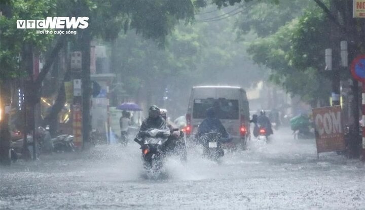 Sáng nay, khu vực Đông Bắc Bộ tiếp tục hứng mưa lớn. (Ảnh minh hoạ: Quốc Anh)