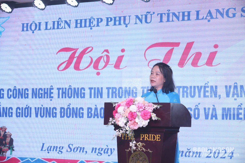 
Lãnh đạo Hội LHPN tỉnh phát biểu tại hội thi
