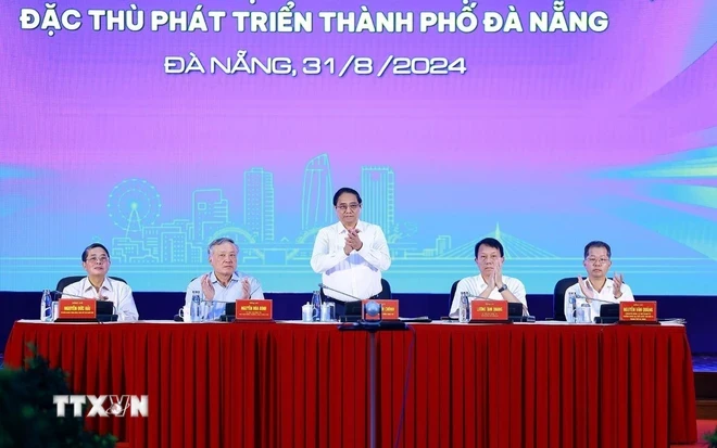 Thủ tướng Phạm Minh Chính chủ trì Hội nghị triển khai Nghị quyết số 136 của Quốc hội về phát triển thành phố Đà Nẵng. (Ảnh: Dương Giang/TTXVN)