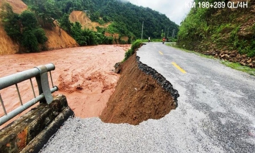 Nhiều khu vực đề phòng mưa lớn, nguy cơ lũ quét và sạt lở đất