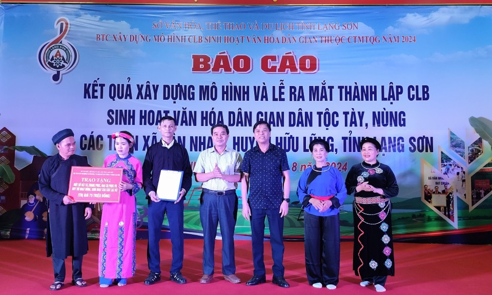 Ra mắt câu lạc bộ sinh hoạt văn hóa dân gian dân tộc Tày, Nùng các thôn xã Vân Nham, huyện Hữu Lũng