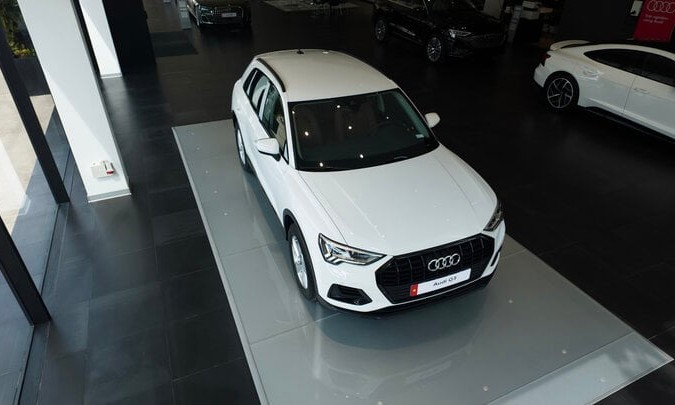 Audi Q3 Advance có giá từ 1,89 tỉ tại Việt Nam, thêm phiên bản đen cá tính