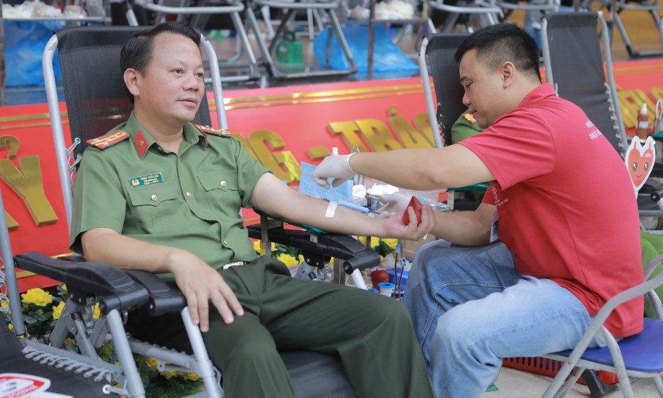 Công an tỉnh Lạng Sơn tổ chức Ngày hội hiến máu tình nguyện năm 2024