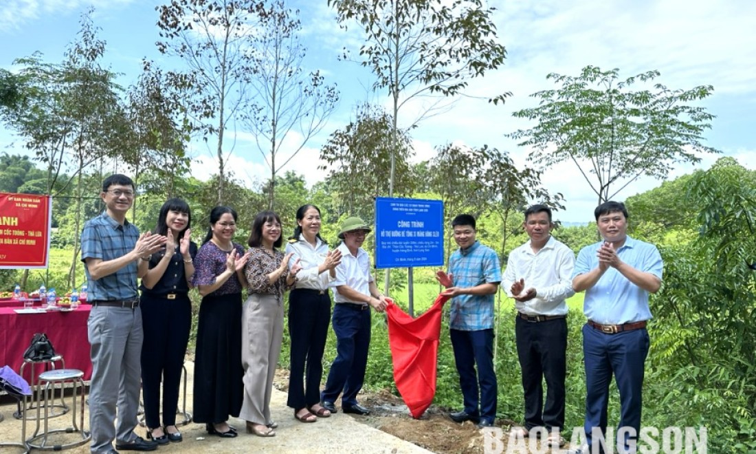 Tràng Định: Khánh thành công trình đường bê tông xi măng Đông Slèo, thôn Cốc Toòng – Thà Lừa, xã Chí Minh