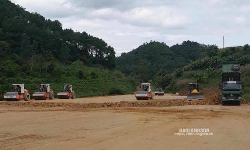 Giải phóng mặt bằng dự án cao tốc Hữu Nghị-Chi Lăng: Tập trung tháo gỡ khó khăn, vướng mắc