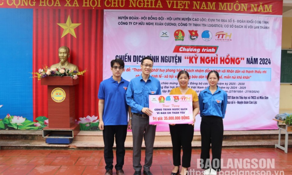 Nhiều hoạt động ý nghĩa trong chương trình chiến dịch tình nguyện “Kỳ nghỉ hồng” năm 2024 tại xã Mẫu Sơn, huyện Cao Lộc   