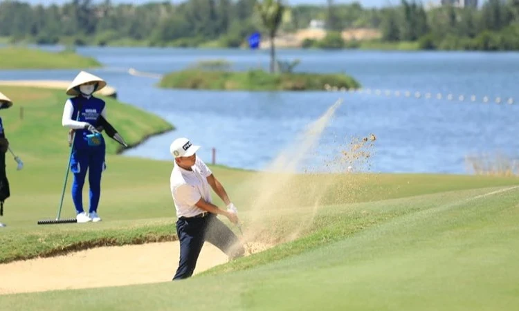 Khởi tranh ngày thi đấu đầu tiên tại Giải BRG Open Golf Championship Danang 2024