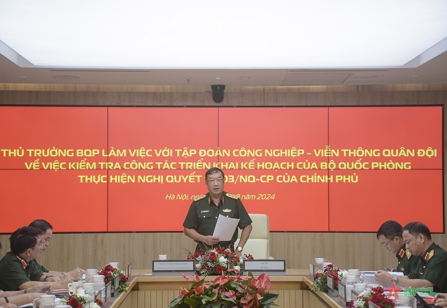 Thượng tướng Phạm Hoài Nam phát biểu tại buổi làm việc với Tập đoàn Công nghiệp-Viễn thông Quân đội (Viettel).