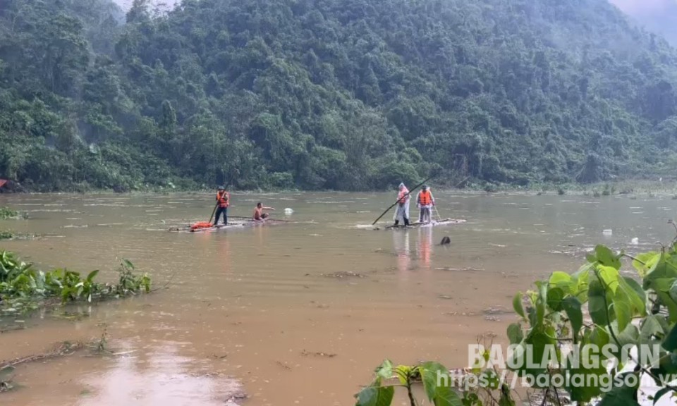 Bình Gia: Tìm thấy thi thể nạn nhân bị đuối nước tại thôn Bản Đáp, xã Tân Văn