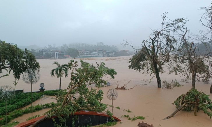 Quảng Ninh: Tràn nước đập đất công trình thủy lợi, ngập 400 hộ dân, không có thiệt hại về người