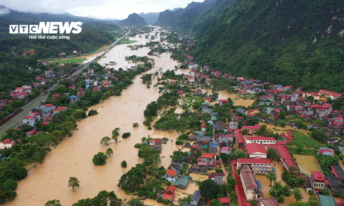 Lùi thời hạn trả nợ, miễn giảm lãi vay cho khách hàng bị ảnh hưởng của bão Yagi