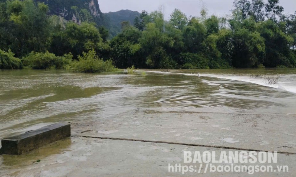 Hữu Lũng: Tìm thấy thi thể người đàn ông bị nước cuốn trôi