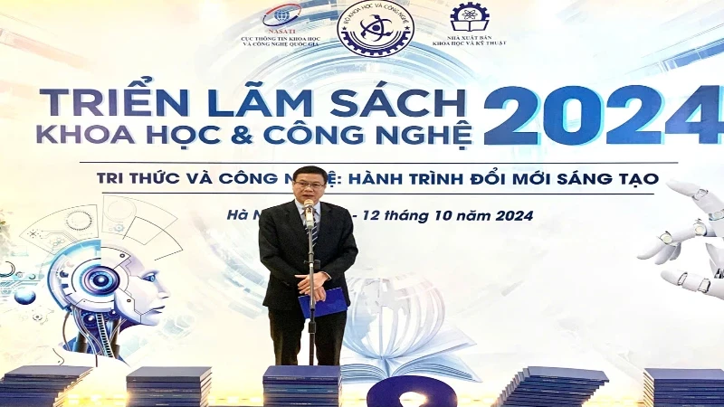 Thứ trưởng Bộ Khoa học và Công nghệ Lê Xuân Định phát biểu tại sự kiện.