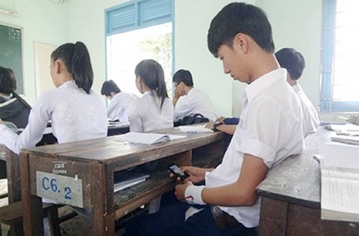 UNESCO khuyến cáo các quốc gia nên cấm học sinh sử dụng điện thoại trong giờ học. Ảnh minh họa