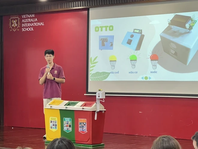 Phong thuyết trình về robot Otto. (Ảnh: NTCC)