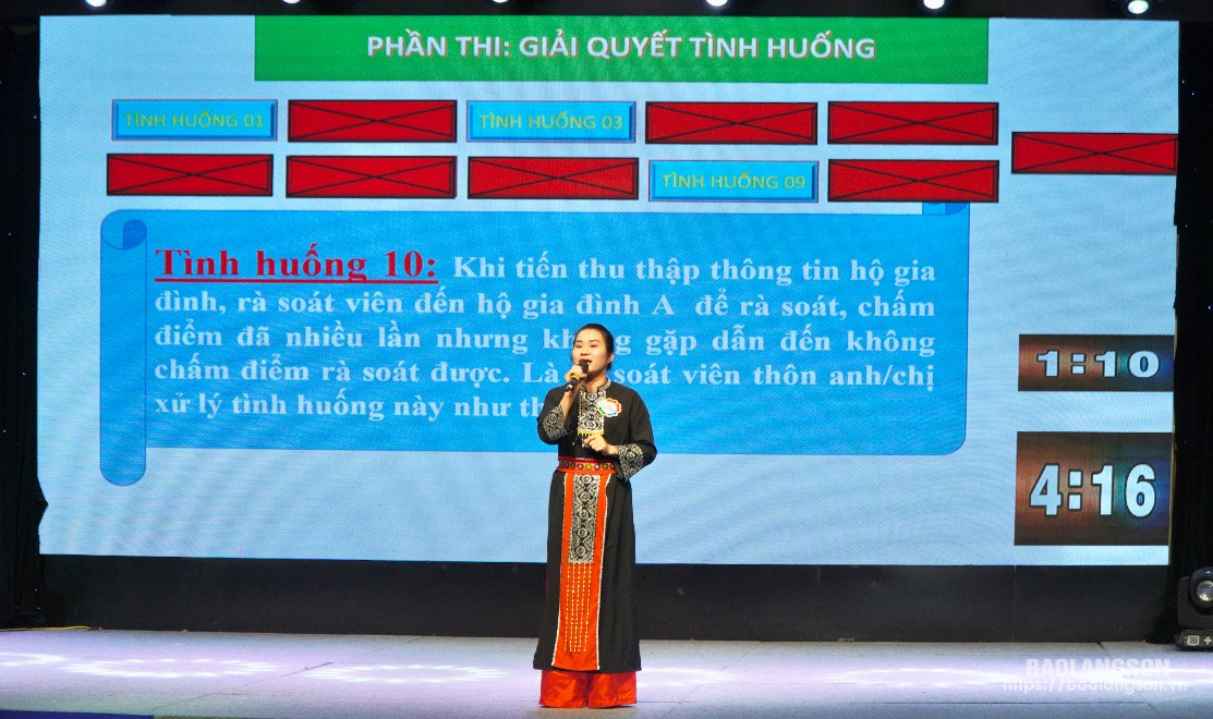 Phần thi giải quyết tình huống của đội thi huyện Lộc Bình