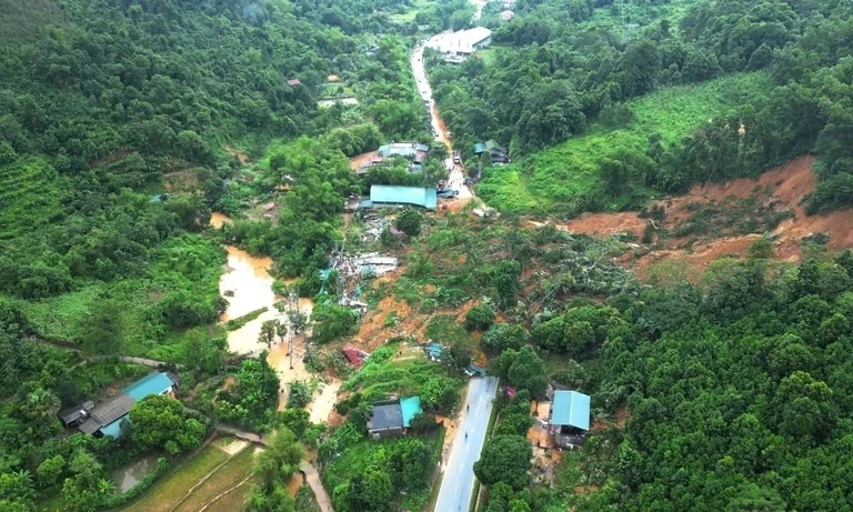 Hà Giang: Nguy cơ sạt lở cao, hàng chục hộ dân đã được di dời đến nơi an toàn