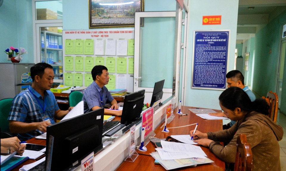 “Ngày không hẹn” ở thành phố Lạng Sơn: Cách làm hiệu quả trong  giải quyết thủ tục hành chính