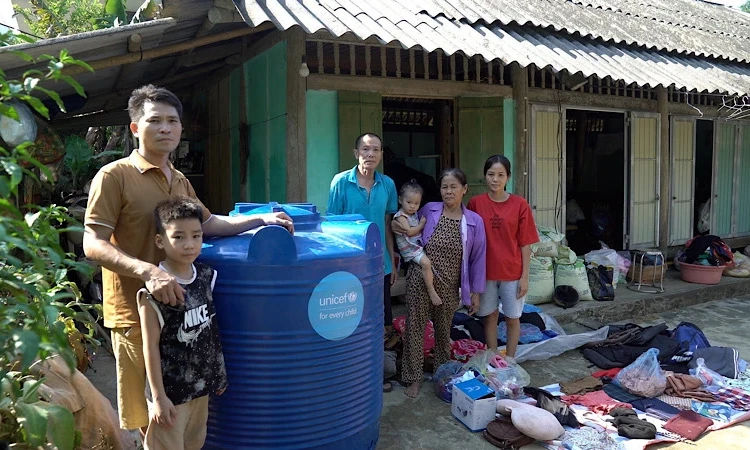 1,3 triệu trẻ em khu vực Đông Nam Á bị ảnh hưởng học tập do siêu bão Yagi