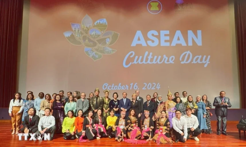 Ngày Văn hóa ASEAN 2024 - kết nối và tôn vinh văn hóa Đông Nam Á