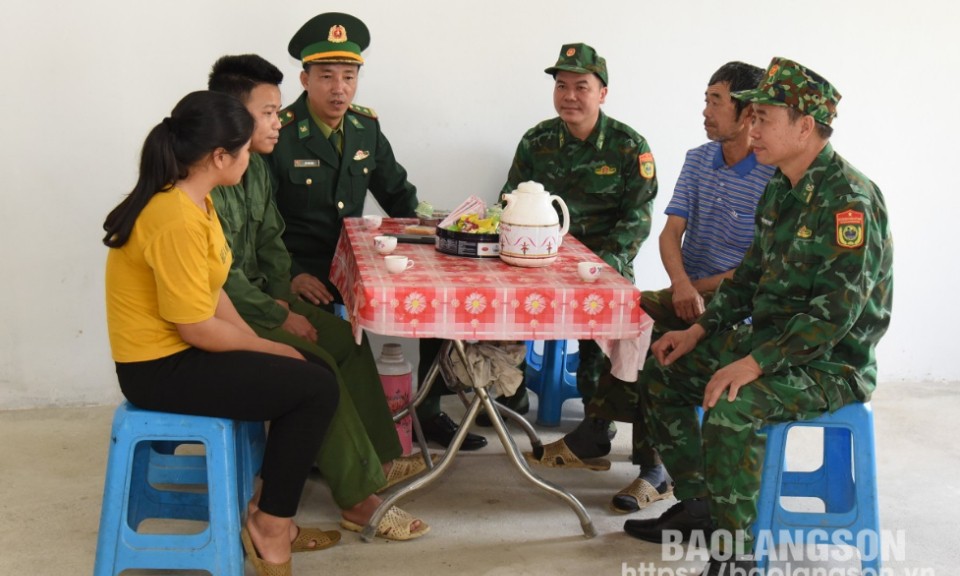 Thực hiện Nghị quyết số 77: Bộ đội Biên phòng tỉnh giữ mối liên hệ mật thiết với cơ sở