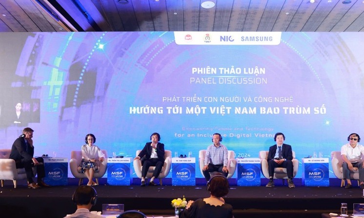 Nỗ lực để "không ai bị bỏ lại phía sau" trong xã hội số bao trùm tại Việt Nam