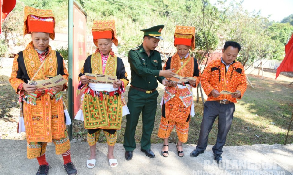 Đồn Biên phòng Ba Sơn tổ chức tuyên truyền, phổ biến pháp luật cho người dân trên địa bàn