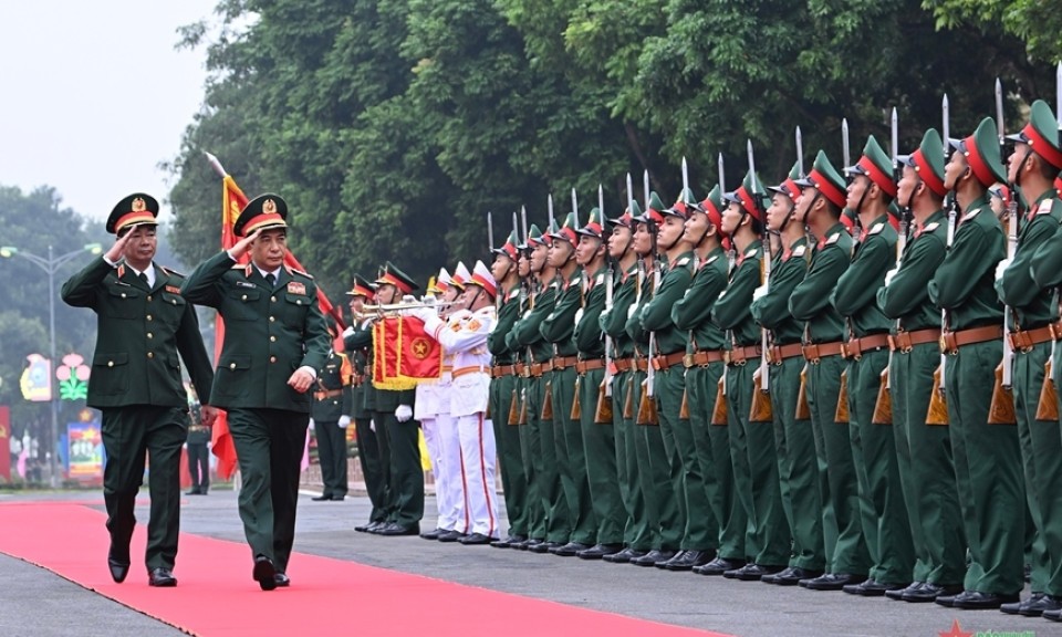 80 năm vững bước dưới Quân kỳ Quyết thắng Vận dụng tư tưởng “cốt tinh, không cốt đông” trong xây dựng