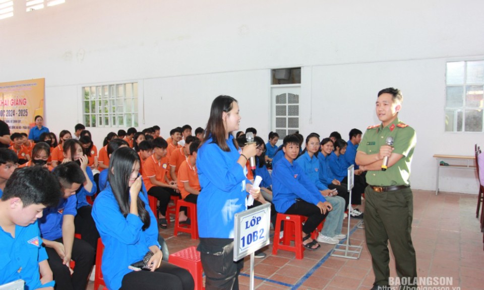 Thành phố Lạng Sơn: Hơn 190 đoàn viên, thanh niên tham gia chương trình hưởng ứng Ngày Pháp