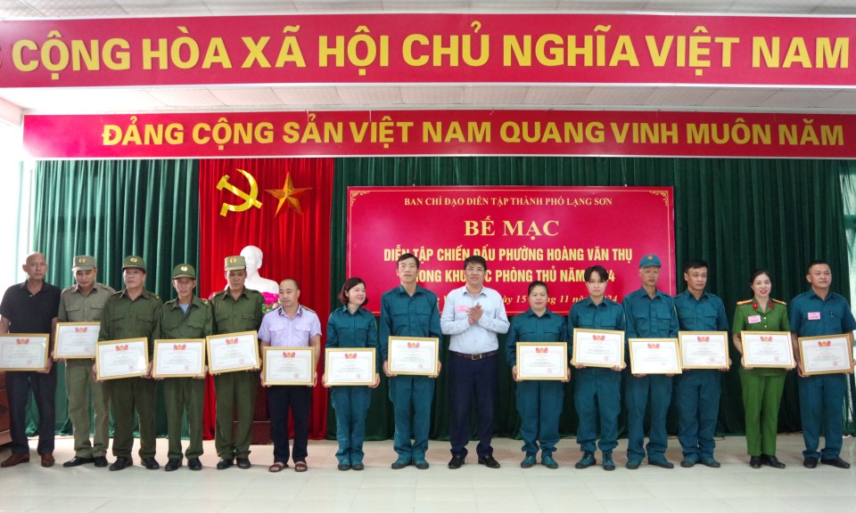 Thành phố Lạng Sơn: Phường Hoàng Văn Thụ diễn tập chiến đấu trong khu vực phòng thủ năm 2024