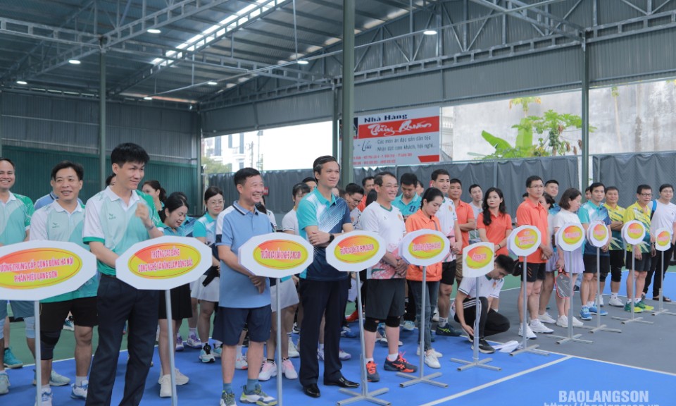 Hơn 60 vận động viên tham gia Giải thi đấu Pickleball khối giáo dục nghề nghiệp